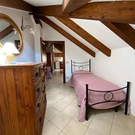 沃尔皮住宿加早餐旅馆 住宿加早餐酒店 阿杰罗拉