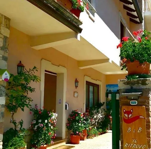 Il Ritrovo Delle Volpi アジェーロラ